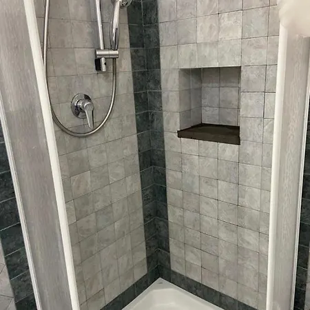 Casa Isabella Loc Turist Br * 리파리