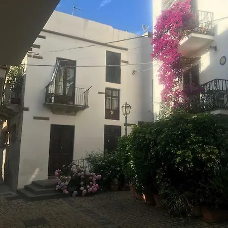 Casa Isabella Loc Turist Br Lägenhet