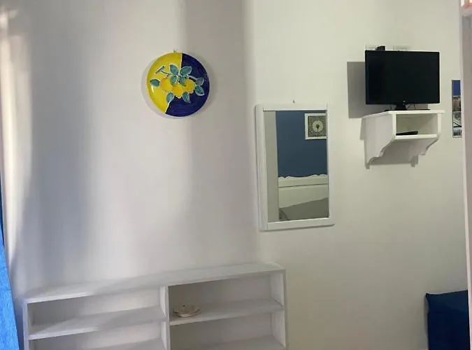 Casa Isabella Loc Turist Br Lipari (Isola Lipari)